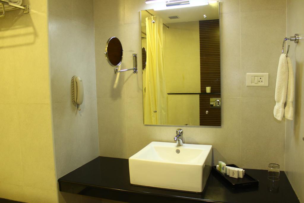 Hotel Abaam Cochin Kochi Pokój zdjęcie