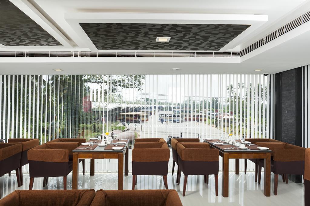 Hotel Abaam Cochin Kochi Zewnętrze zdjęcie