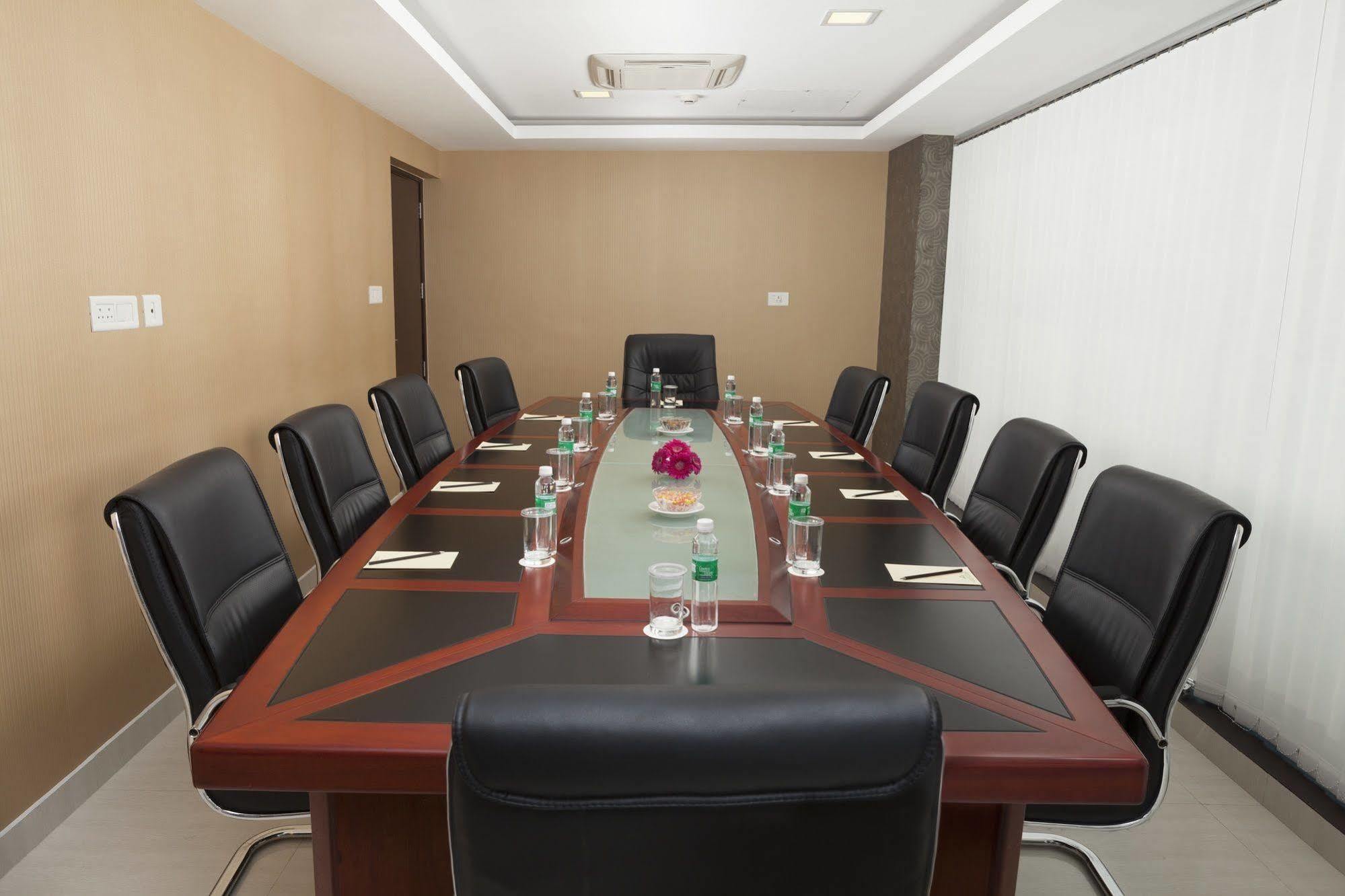 Hotel Abaam Cochin Kochi Zewnętrze zdjęcie