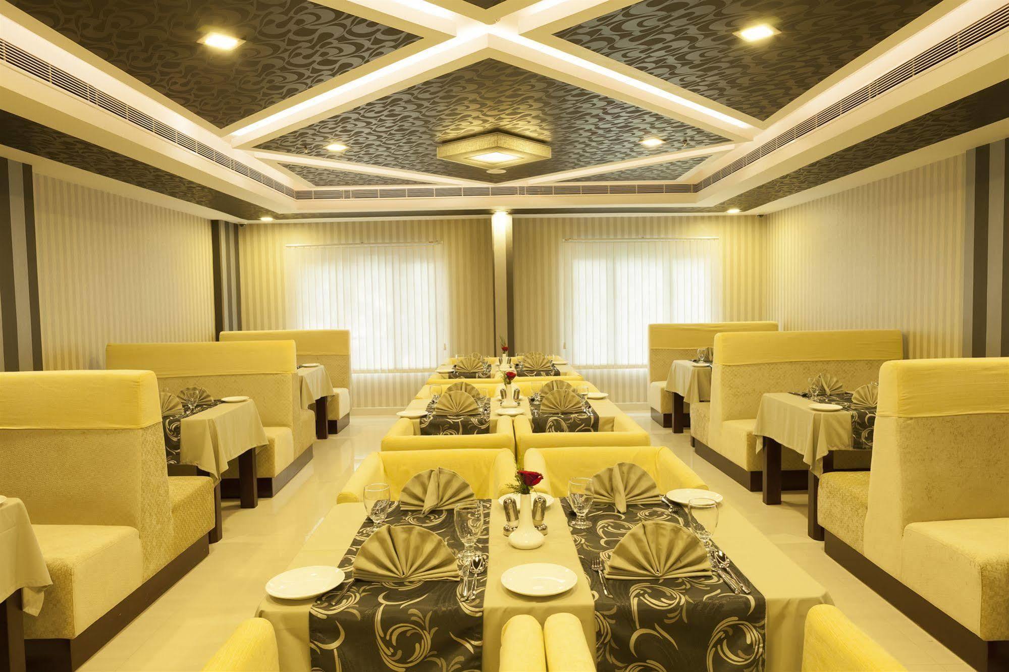 Hotel Abaam Cochin Kochi Zewnętrze zdjęcie